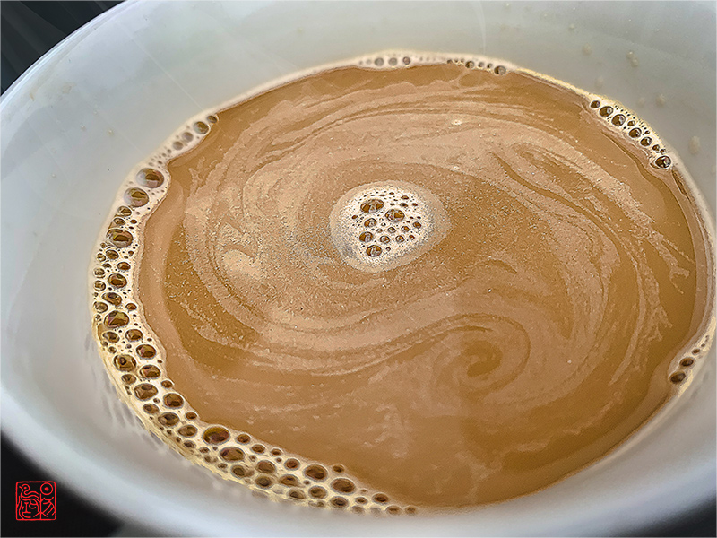 忆江南·藏头（我每天一杯 - 陈建荣兄语）