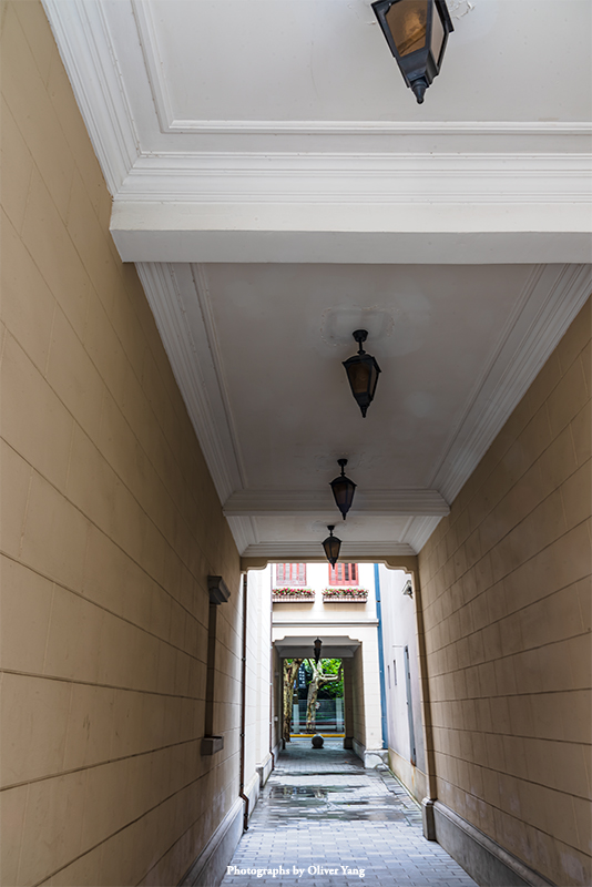 小重山·藏头（也算是保留一点老上海余韵 - 詹融兄语）