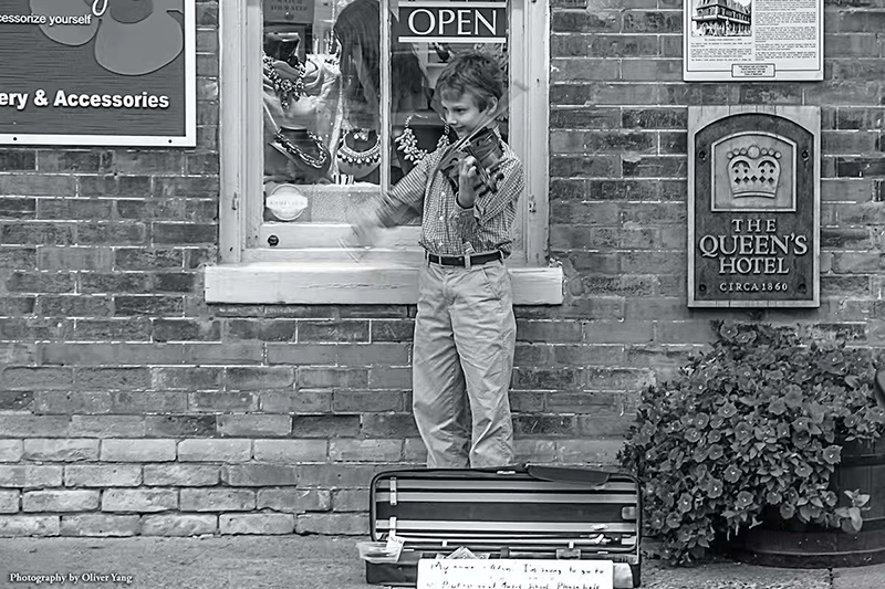 浪淘沙·藏头（英俊少年—电影及歌曲名）